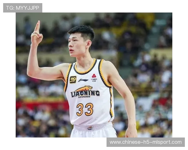 同曦队后卫王岚嵚因手腕扭伤进入每日观察名单，预计缺席一周。