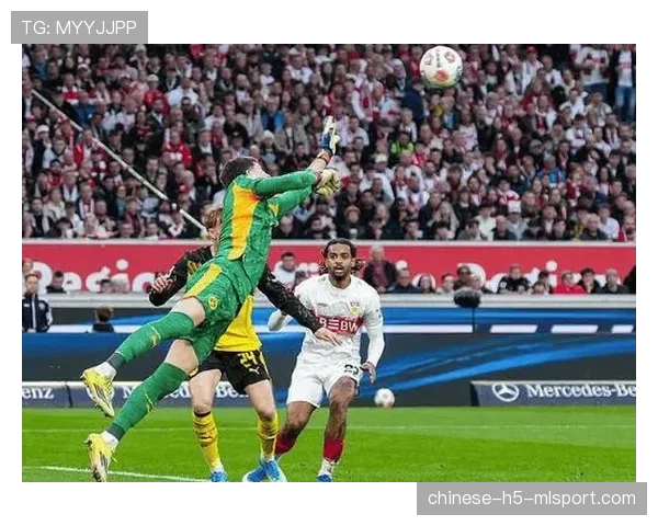 多特蒙德2-0斯图加特，补时阶段阿德耶米和布兰特进球上演戏剧性绝杀